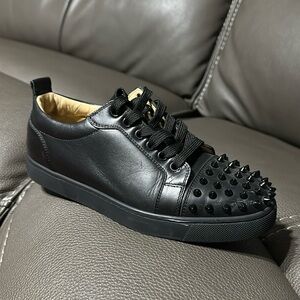 Men’s Christian Louboutin Spikes Size 7